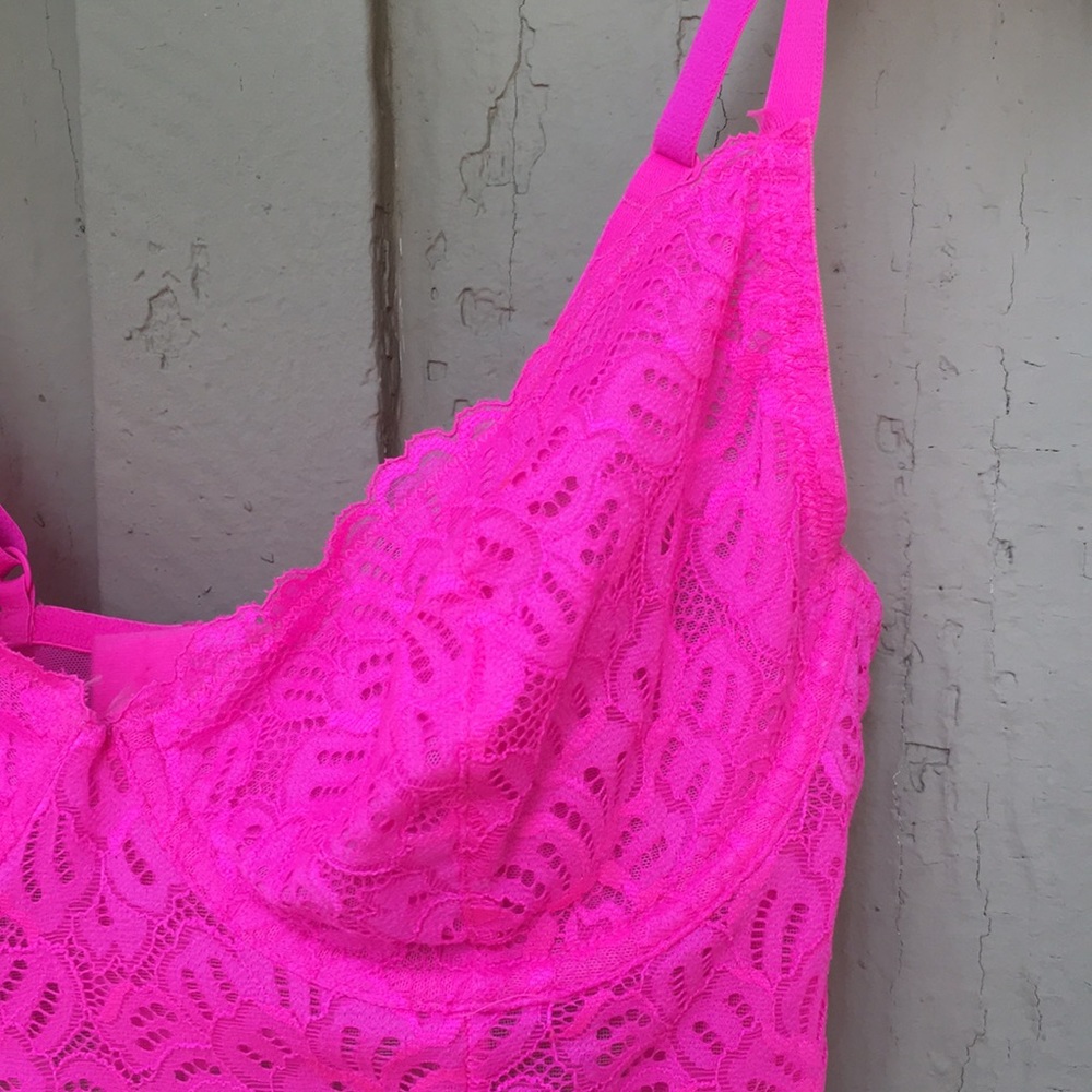 Xhilaration Pink Lace Bra - Picture 4 of 8